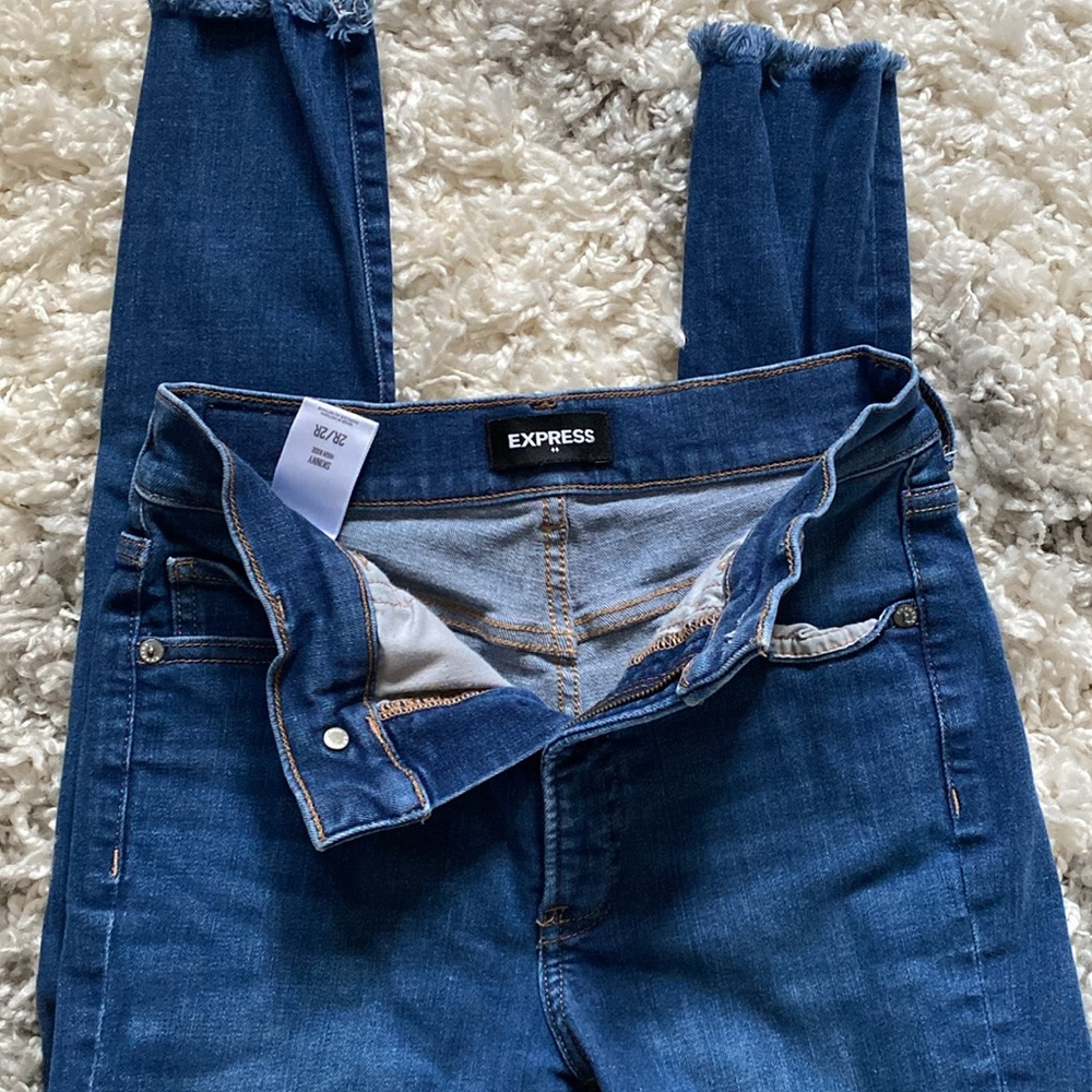 Express Jeans - Picture 2 of 2